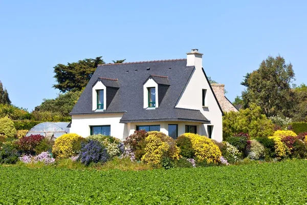 Maison individuelle : logement adapté à une climatisation gainable